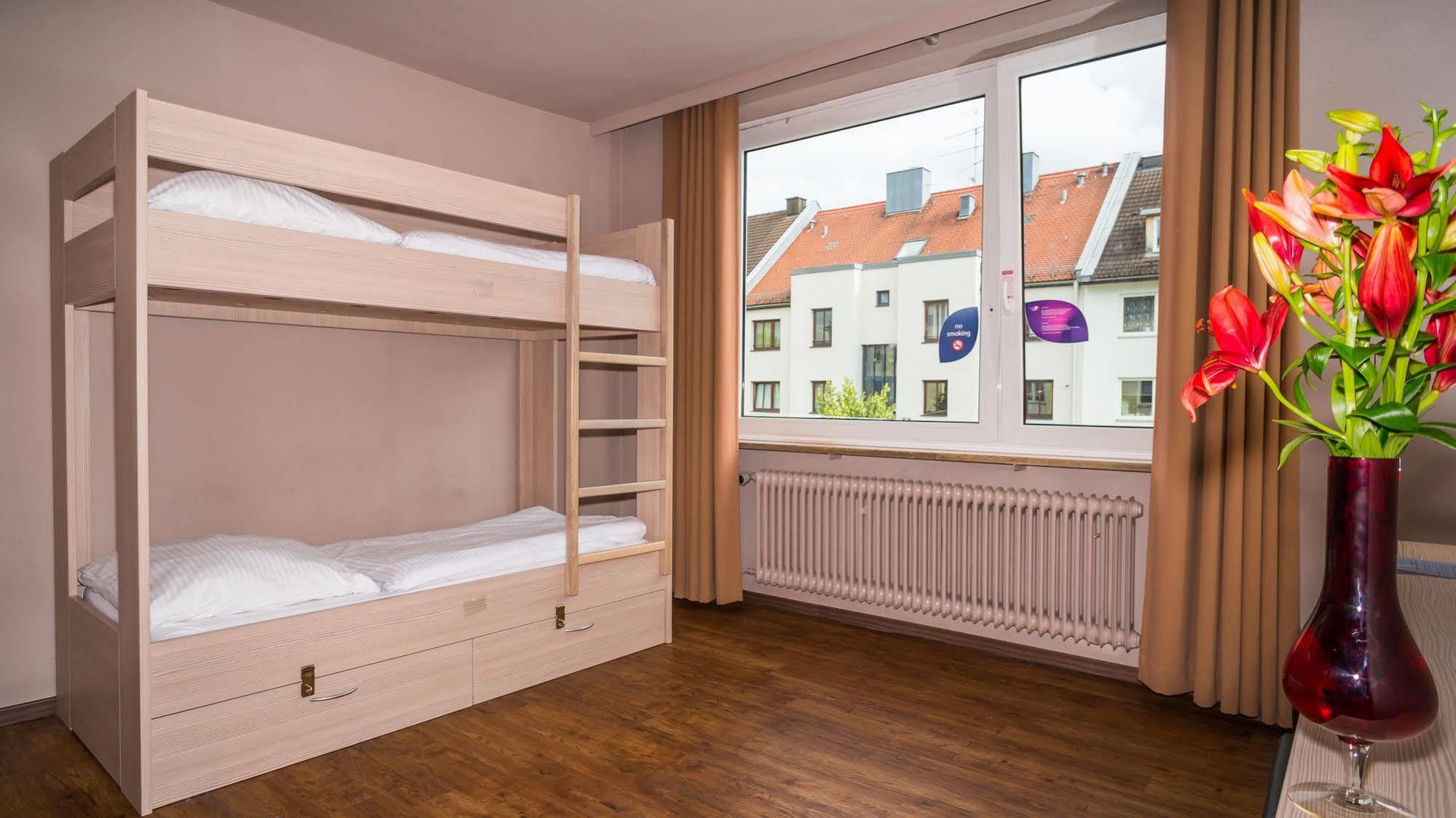 Smart Stay - Hostel Munich City Εξωτερικό φωτογραφία
